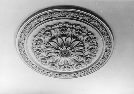 Robinson House - Quietdale, Huntsville Alabama 1978 Ceiling medallion in parlor