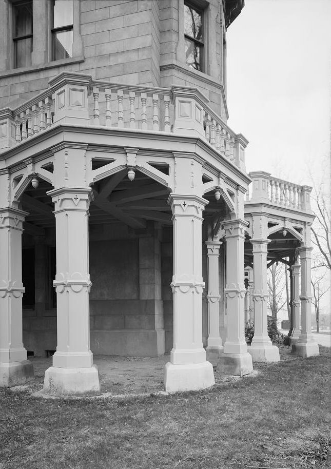 Hegeler Carus Mansion, La Salle Illinois 2008 West porch, posts, and bases