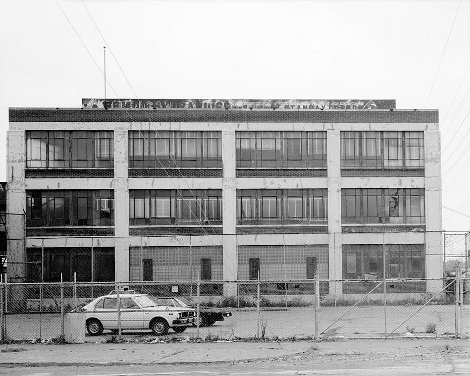 Duesenberg Automobile Company, Indianapolis Indiana 1984 EAST SIDE, VIEW WEST