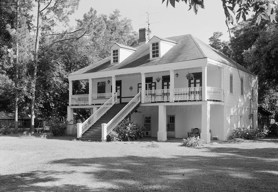 Roubieu-Jones Plantation House, Natchez Louisiana 