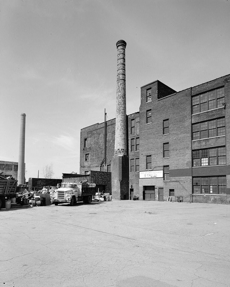 Fisher Body Company Plant 12 (J. Lee Hackett Company) Detroit Michigan BOILER HOUSE AND SMOKE STACK 