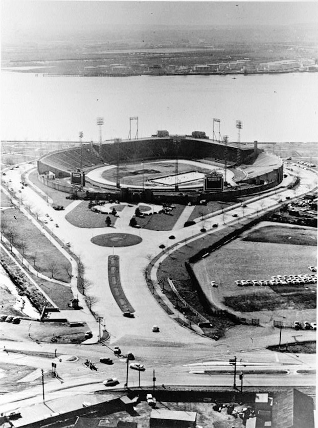 Roosevelt Stadium, Jersey City New Jersey AERIAL VIEW OF STADIUM FROM EAST, 1955