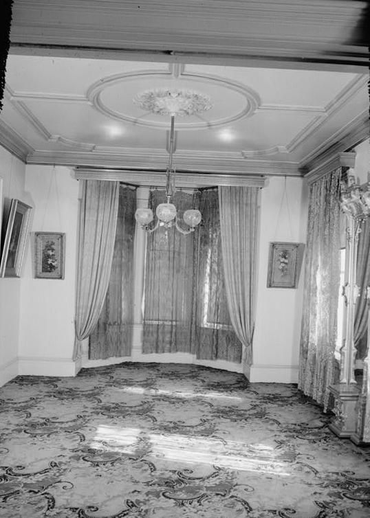 Mathias Rinckel Mansion, Carson City Nevada 1972 FRONT PARLOR, LOOKING EAST FROM REAR PARLOR
