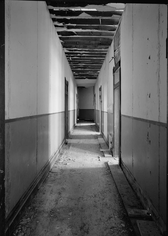 Cambrian Hotel, Jackson Ohio 1984 View of Fifth Floor Corridor, east to west