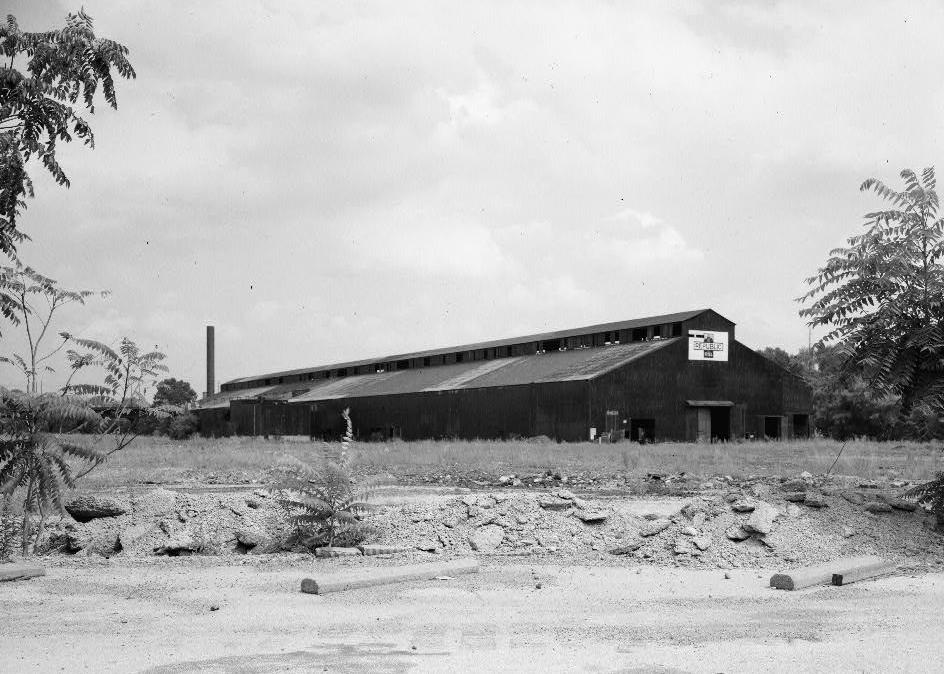 Republic Iron and Steel Company Youngstown Works, Ohio LOOKING SOUTHEAST SHOWING BUILDING AND SURROUNDINGS