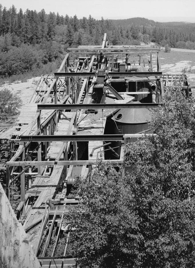 Bald Mountain Gold Mill, Lead South Dakota 1992 VIEW NORTH FROM EAST CRUDE ORE BIN TO CRUSHER ADDITION.