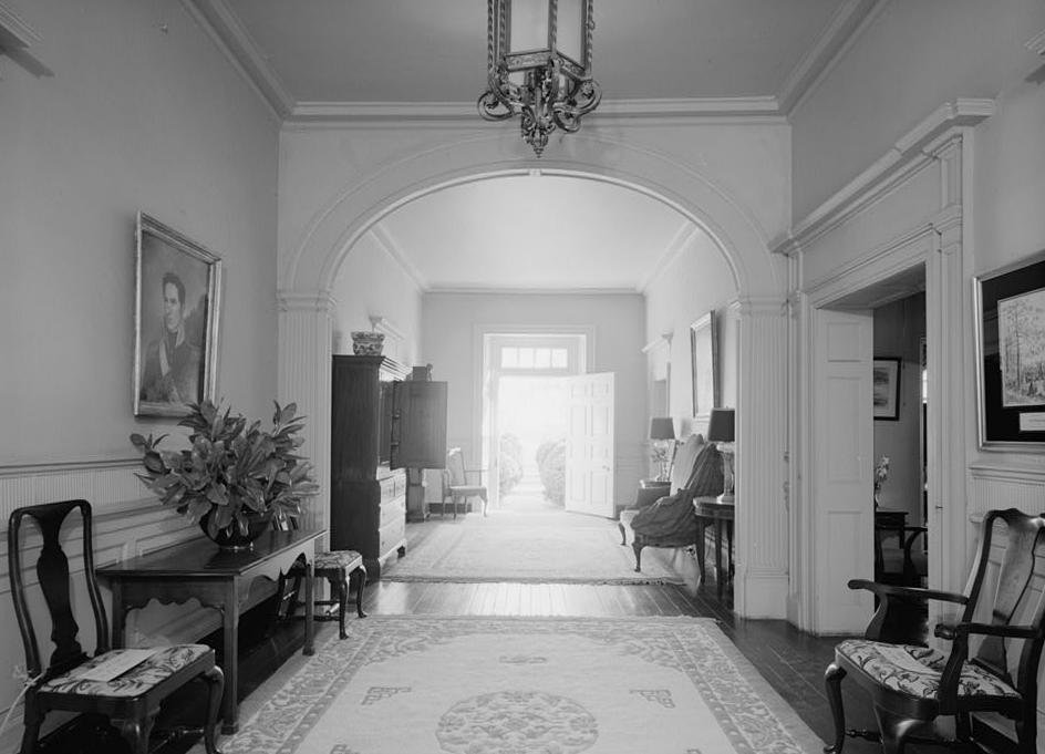 Berkeley Plantation - Harrison Family Home, Charles City Virginia CENTRAL HALL, FIRST FLOOR, LOOKING SOUTH (1981)