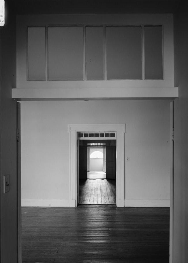 Poplar Forest - Thomas Jefferson Retreat, Forest Virginia FIRST FLOOR FROM EAST TO WEST SHOWING INTERIOR DOOR TRANSOMS (1986)