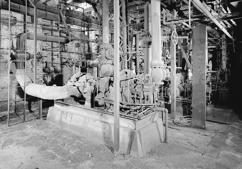 Sloss Furnace - Sloss-Sheffield Steel & Iron Company, Birmingham Alabama 1977 Water pump to boilers in blowing engine house