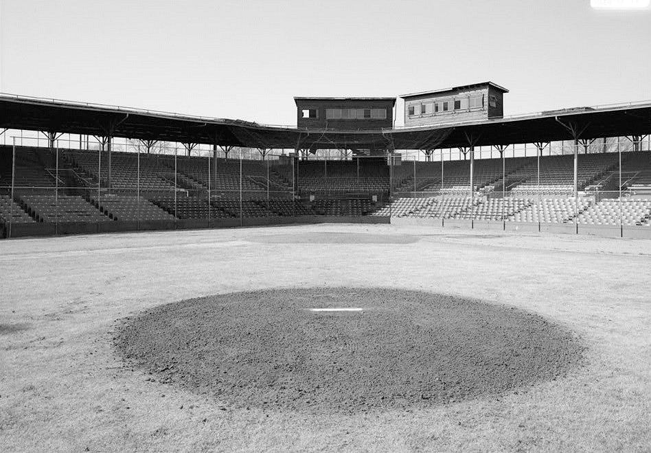 Rickwood Field, Birmingham Alabama 1993 VIEW OF STANDS FROM PITCHER'S MOUND, LOOKING SOUTHEAST