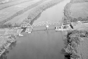 Bridgeport Swing Span Railroad Bridge, Bridgeport Alabama