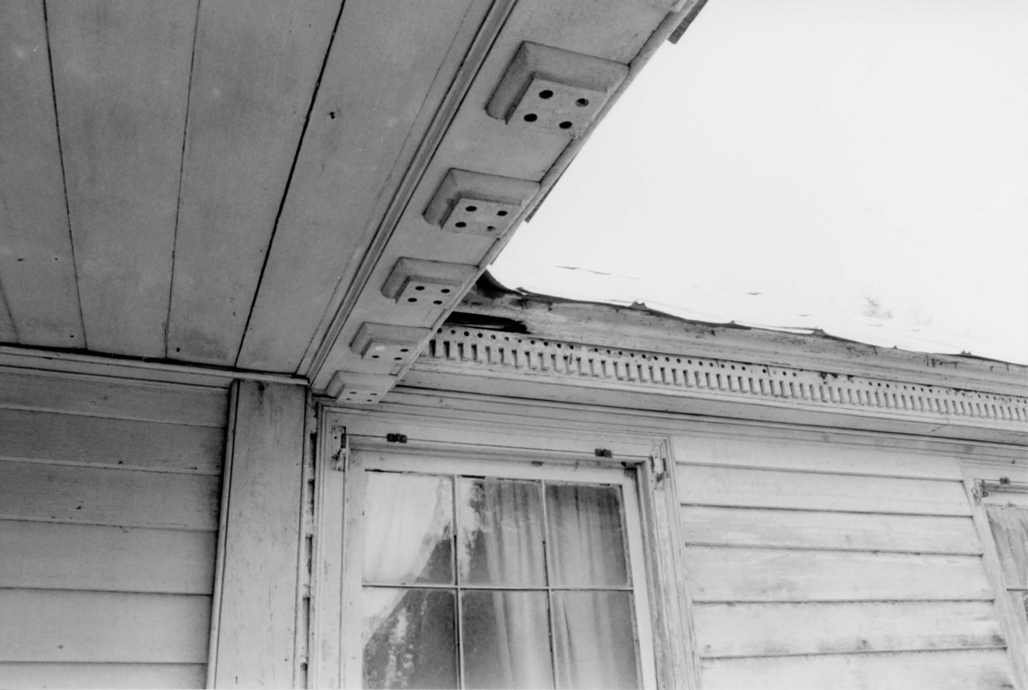 Dry Forks Plantation - James Asbury Tait House, Coy Alabama Cornice details on front elevation facing northeast (1998)