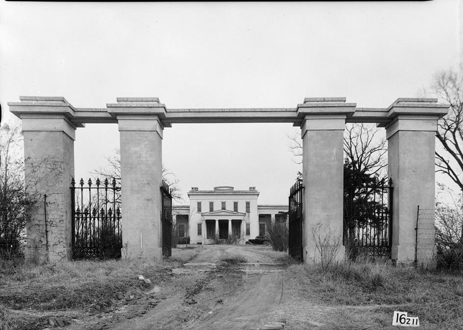 Gaineswood Mansion, Demopolis Alabama ENTRANCE GATEWAY January 2, 1935.