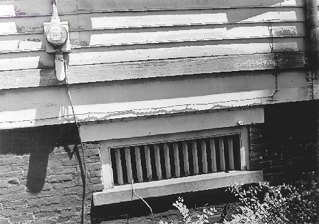 Robinson House - Quietdale, Huntsville Alabama 1978 Detail of foundation vents