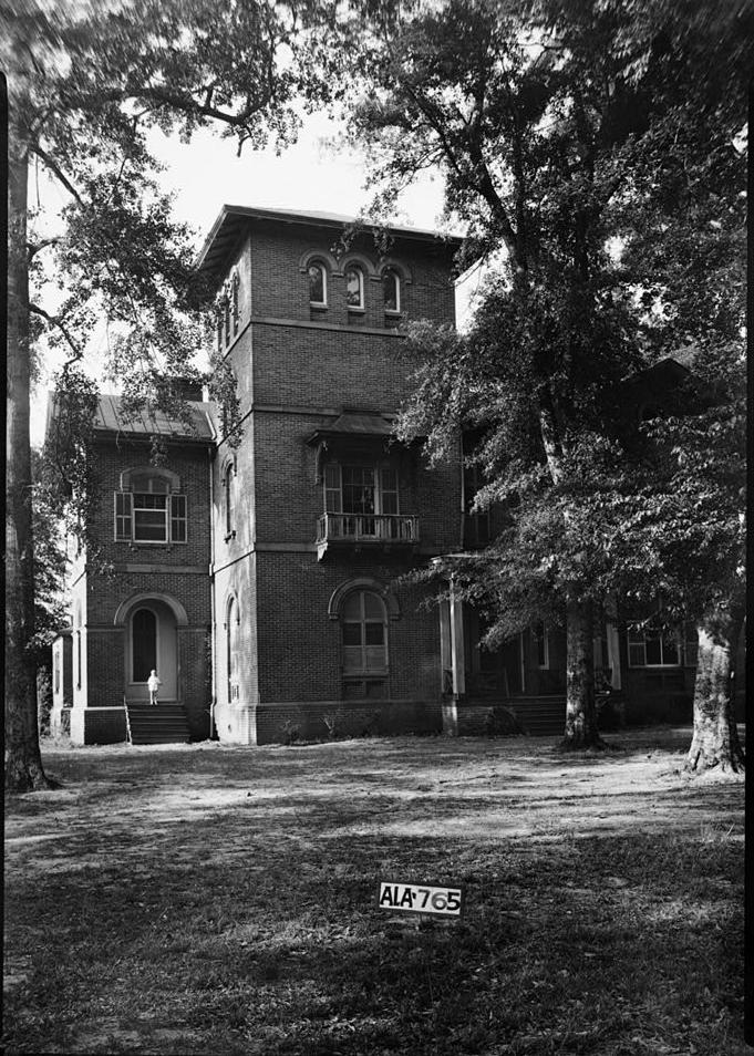 Kenworthy Hall - Carlisle-Martin House, Marion Alabama April 27, 1935 FRONT AND SIDE VIEW S.W. (FACES SOUTH)