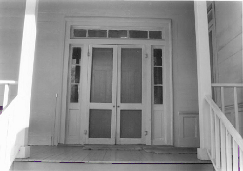Summers Plantation, Opelika Alabama 1990 Front door of house