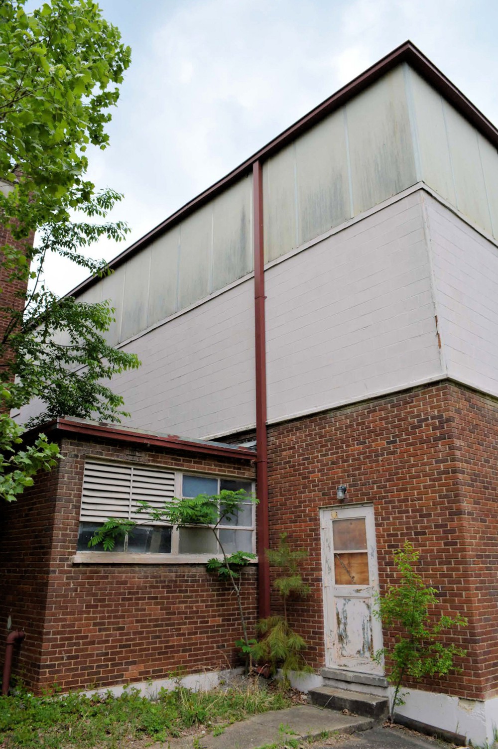 Greenwood School, Hot Springs Arkansas Side (west) facade of the Gymnasium/Auditorium addition (2016)