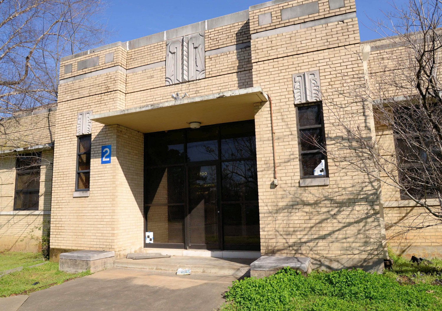Stebbins and Roberts Office Building and Factory, Little Rock Arkansas South elevation of Stebbins & Roberts Office Building and Factory, looking north at main entrance (2016)