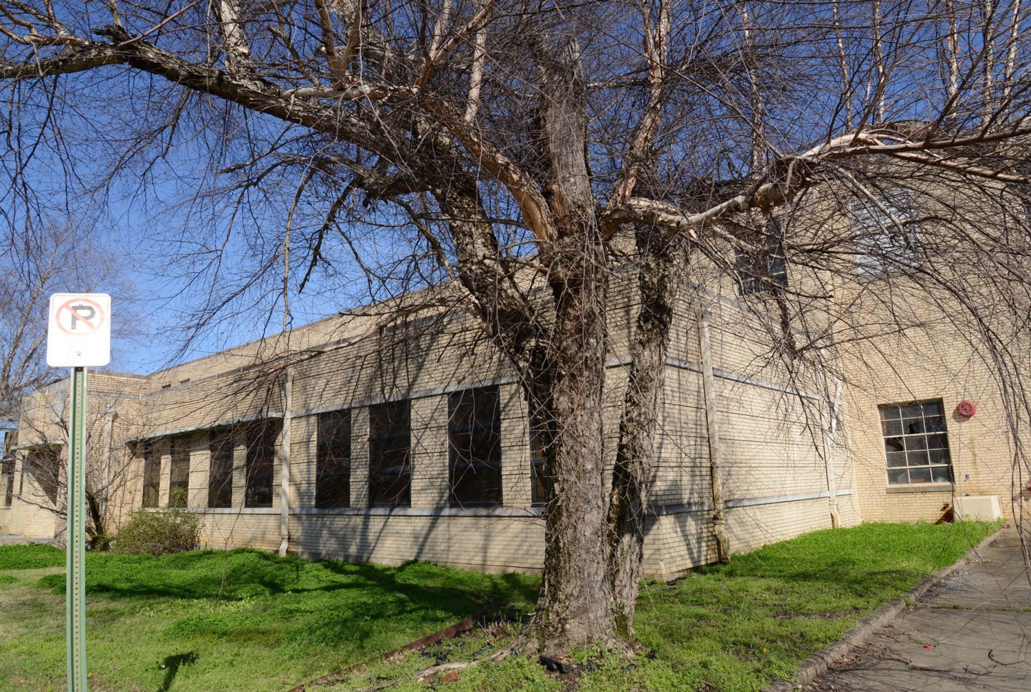Stebbins and Roberts Office Building and Factory, Little Rock Arkansas South and east elevation (2016)