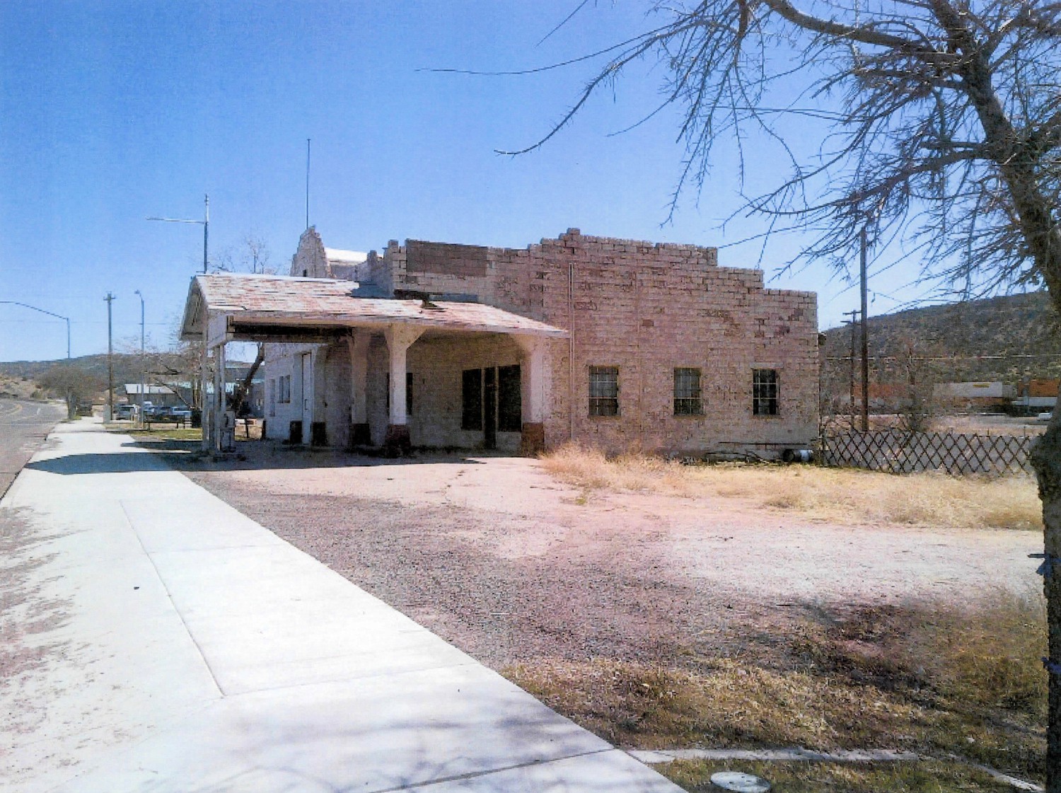 John Osterman Gas Station, Peach Springs Arizona North and east elevations (2006)