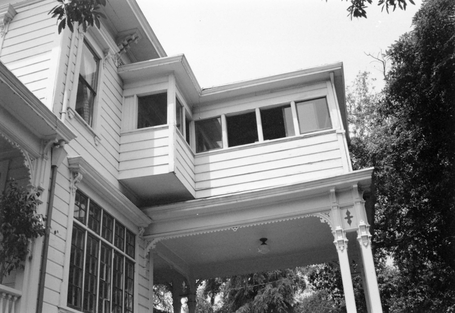 Woodbury-Story House, Altadena California East side of house, looking northwest (1993)