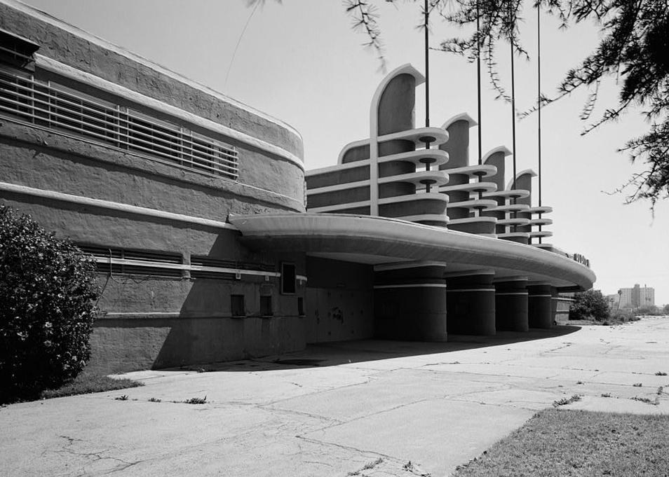Pan Pacific Auditorium, Los Angeles California Main entrance (1977)