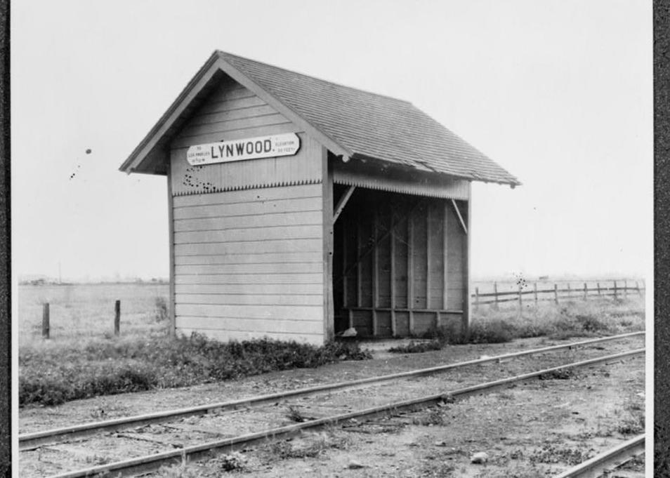 Lynwood Pacific Electric Railway Depot, Lynwood California 1916  ORIGINAL PACIFIC ELECTRIC RAILWAY LYNWOOD SHELTER SHED
