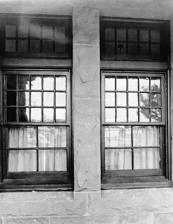 Southern Pacific Railroad Train Depot, San Carlos California 1984 Coupled windows in southwest facade of waiting room, view to northeast