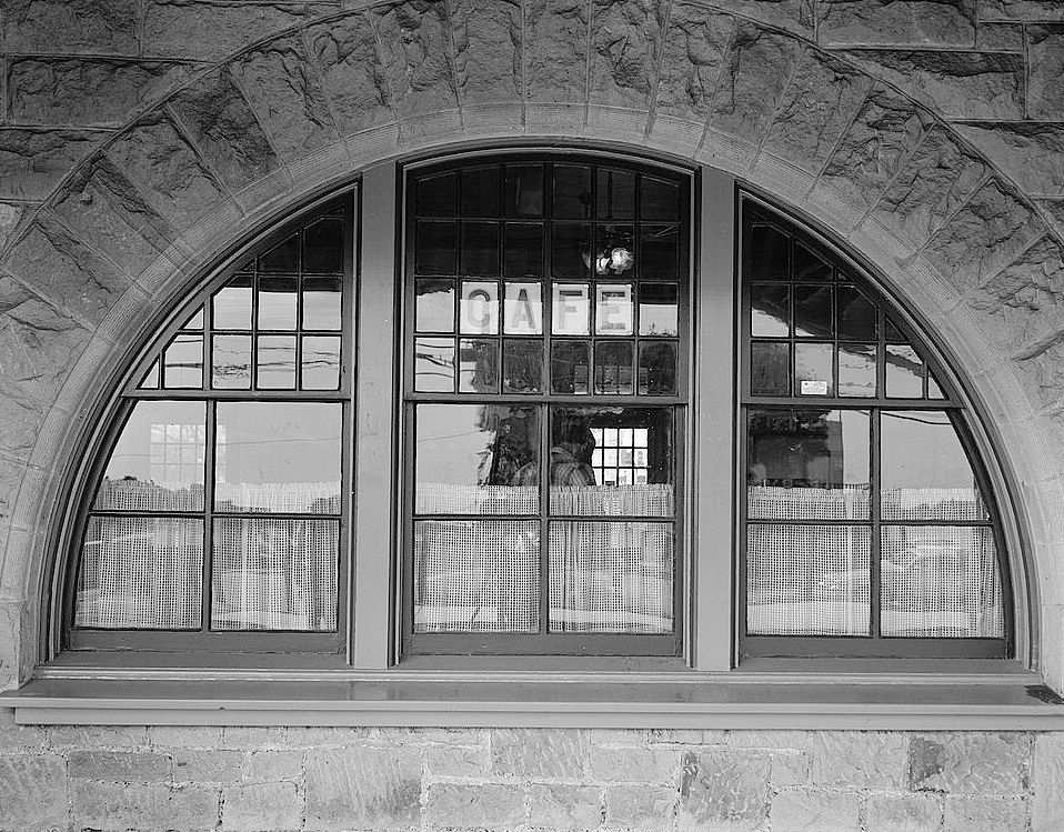 Southern Pacific Railroad Train Depot, San Carlos California 1987 Detail, northeast facade, arched main window of waiting room, view to southwest