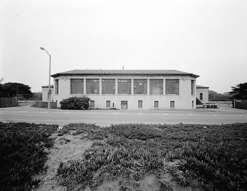 Fleishhacker Pool and Bath House, San Francisco California 1979 VIEW ACROSS GREAT HIGHWAY OF THE BATH ROUSE (WEST) ELEVATION