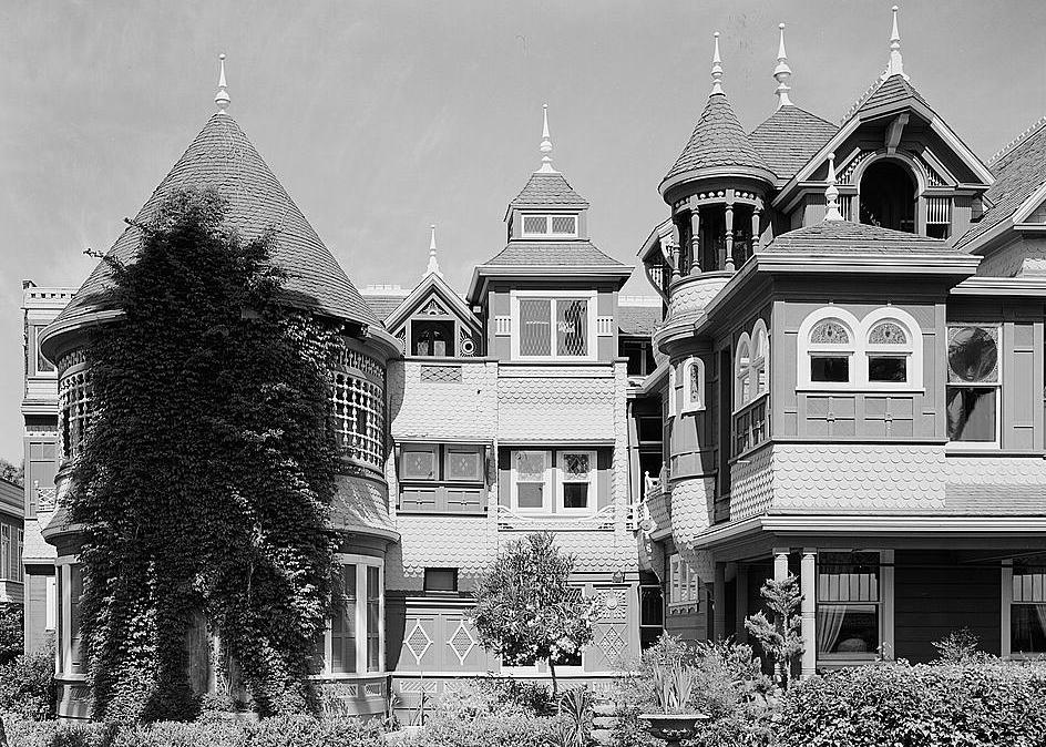 Winchester Mystery House, San Jose California 1980 SOUTH END OF EAST FRONT