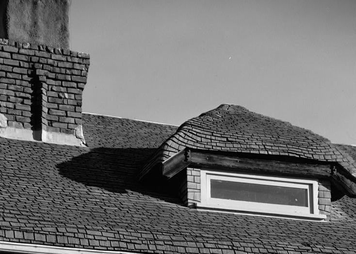 Green Gables - Fleishhacker House, Woodside California WEST WING, EAST END, DETAIL OF CHIMNEY AND DORMER