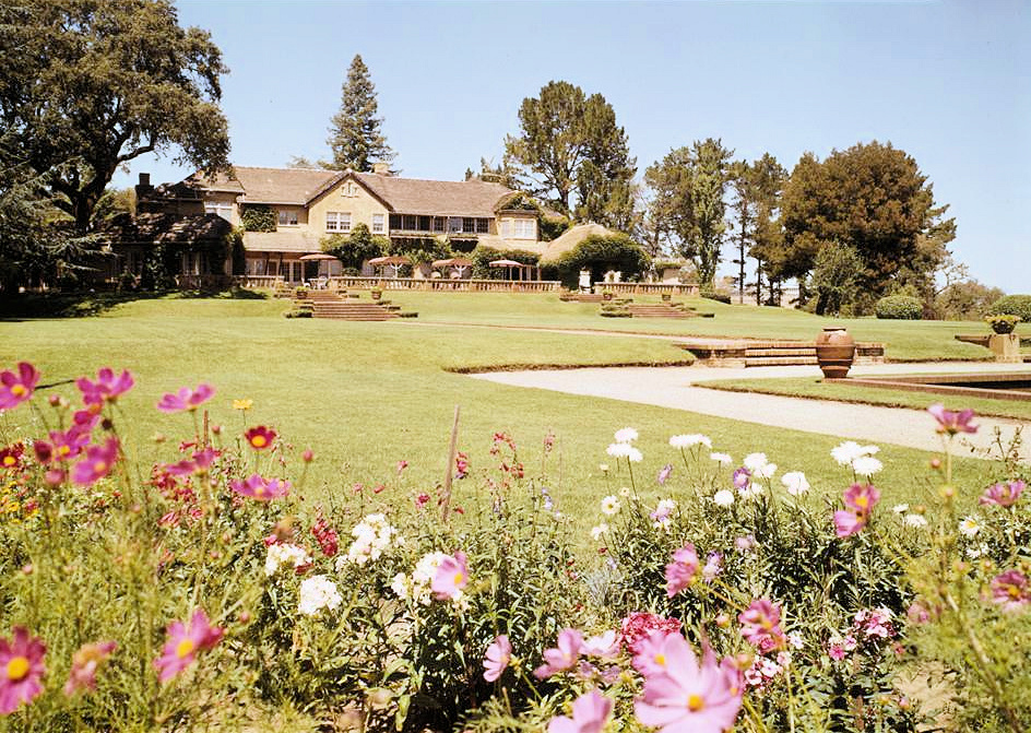 Green Gables - Fleishhacker House, Woodside California SOUTHEAST REAR, FROM SOUTH
