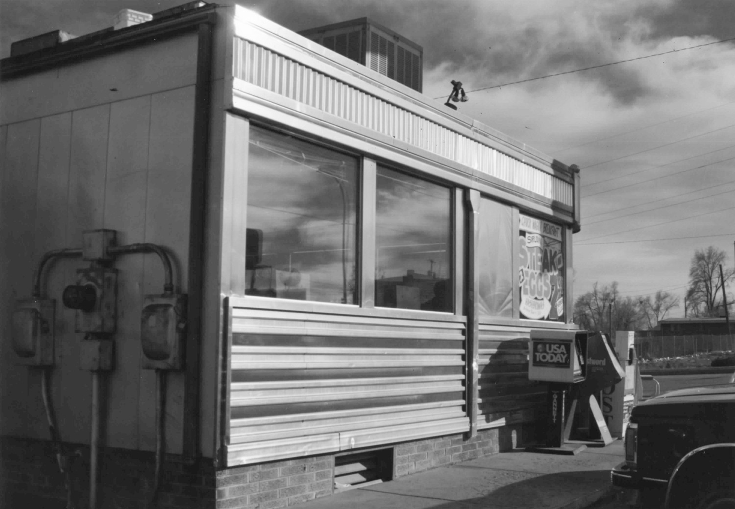 Davies' Chuck Wagon Diner, Lakewood Colorado Diner, west elevation, facing east (1997)