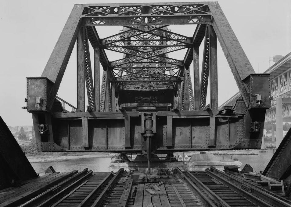 Thames River Railroad Bridge - Groton Bridge, New London Connecticut 1978 LOOKING WEST, SHOWING BRIDGE UNLOCKING AND OPENING