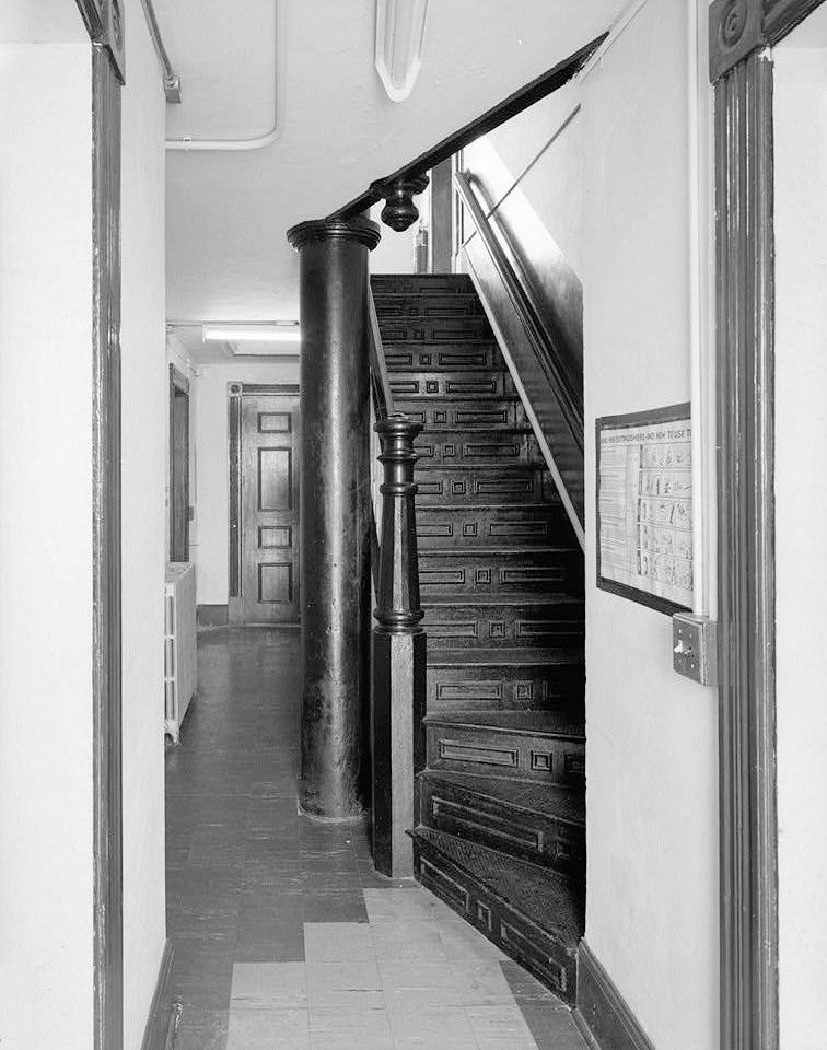 New London Ledge Lighthouse, New London Connecticut 1997 Staircase and hallway, first floor, looking southwest