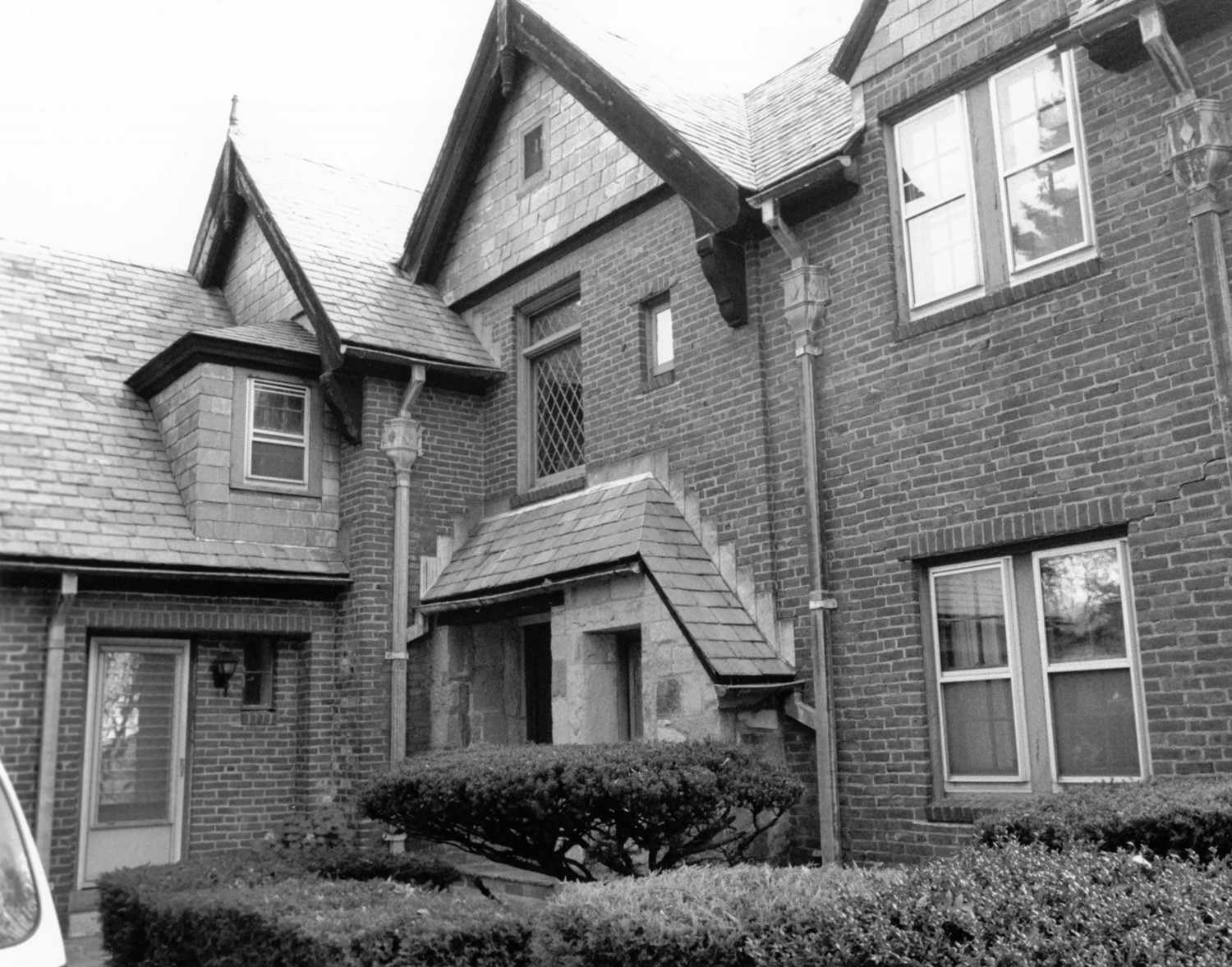 Seaside Sanatorium, Waterford Connecticut Superintendent's House, north elevation (1994)