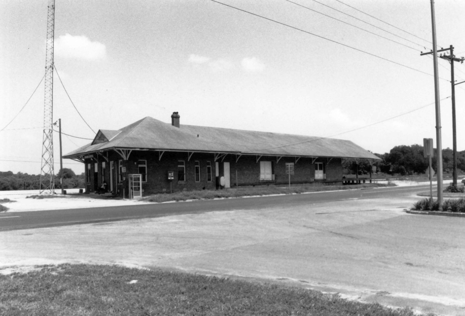 Detail of central portion of east facade (1993)