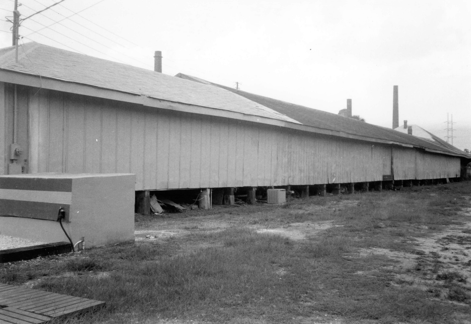 Old Gainesville Seaboard Airline Railroad Depot, Gainesville Florida South facade of freight section (1995)