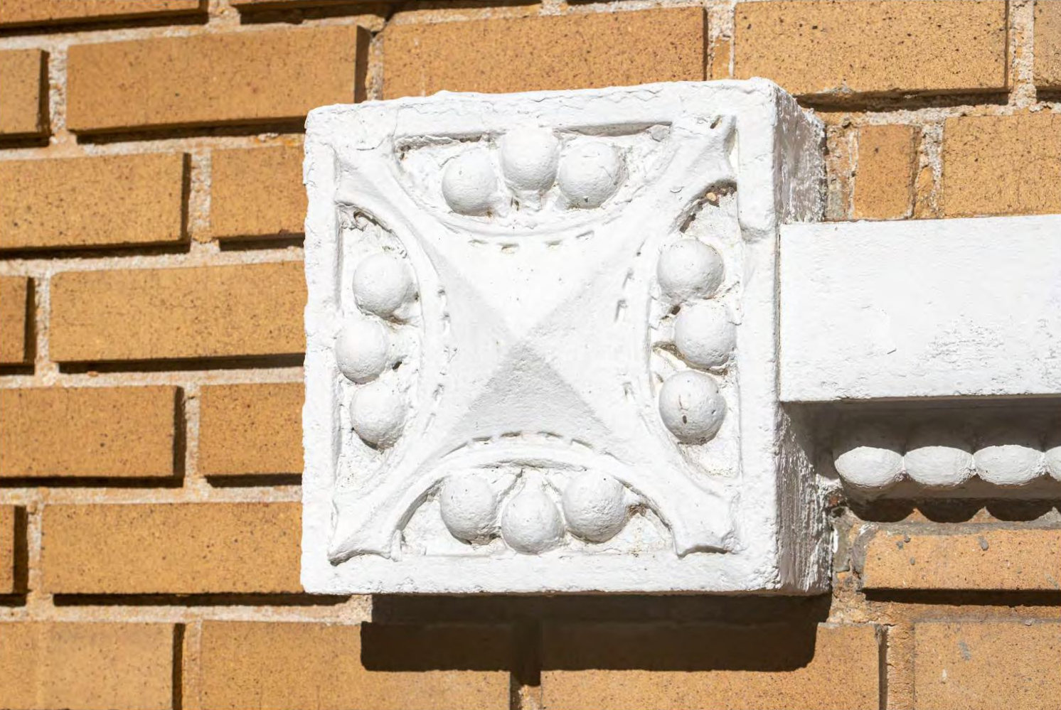 Hotel James, Palatka Florida Decorative molding (2018)