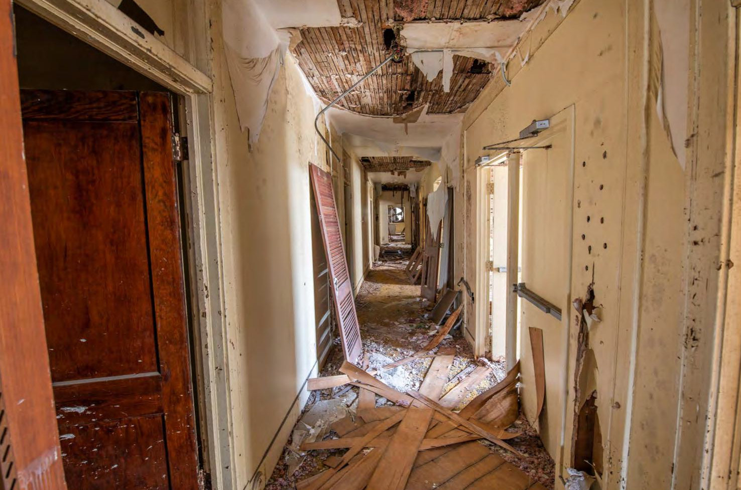 Hotel James, Palatka Florida Interior view of third floor main corridor (2019)