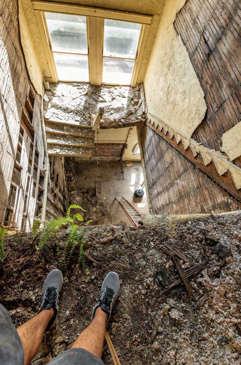 Hotel James, Palatka Florida Interior view of stairwell from third floor (2019)