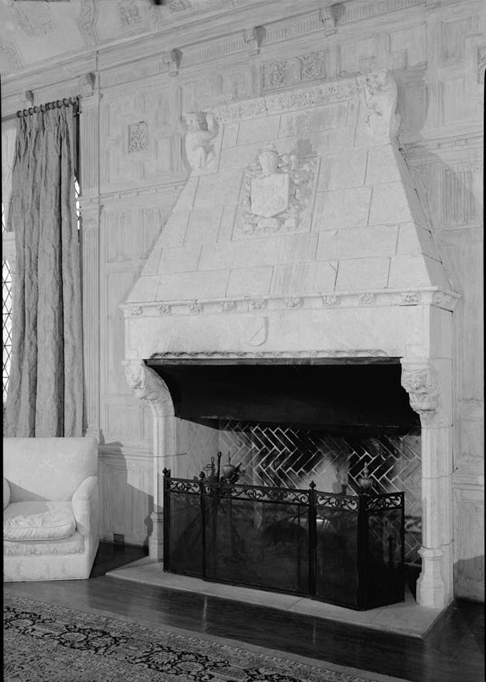 McAneeny-Howerdd House - Casa Delia Porta, Palm Beach Florida FIREPLACE, SOUTHEAST LIVING ROOM (1972)