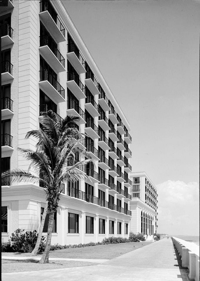 The Breakers Hotel, Palm Beach Florida 1972 GENERAL VIEW OF EAST FACADE FROM SOUTH