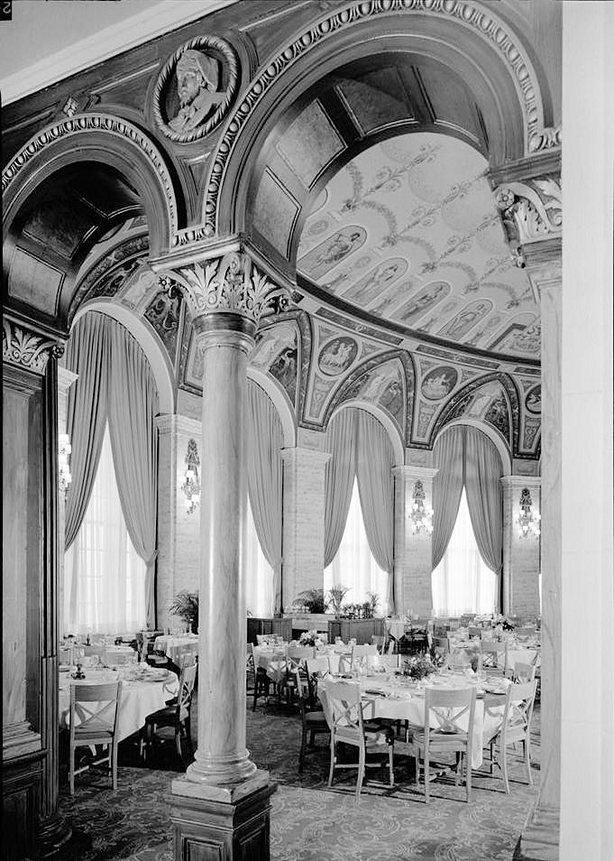 The Breakers Hotel, Palm Beach Florida 1972 VIEW TO NORTHWEST INTO ROTUNDA DINING ROOM (added 1928)