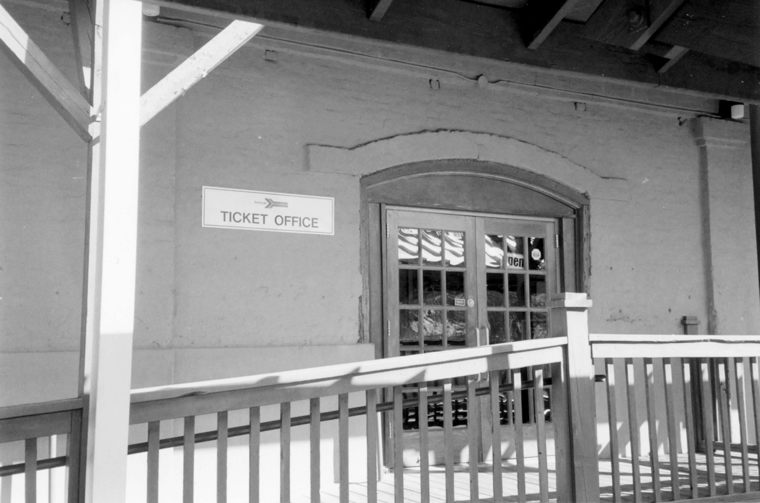 Jacksonville, Pensacola and Mobile Railroad Company Freight Depot, Tallahassee Florida South elevation entrance to passenger room (1997)