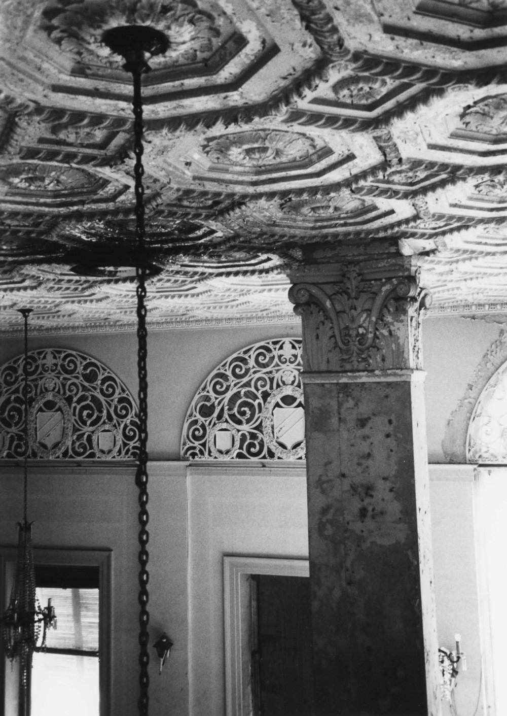 Floridan Hotel, Tampa Florida Column and ceiling detail in dining hall looking southeast (1995)
