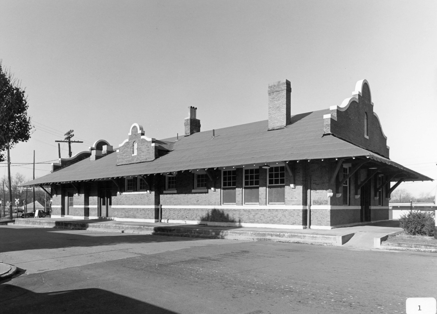 Northeast view (1985)