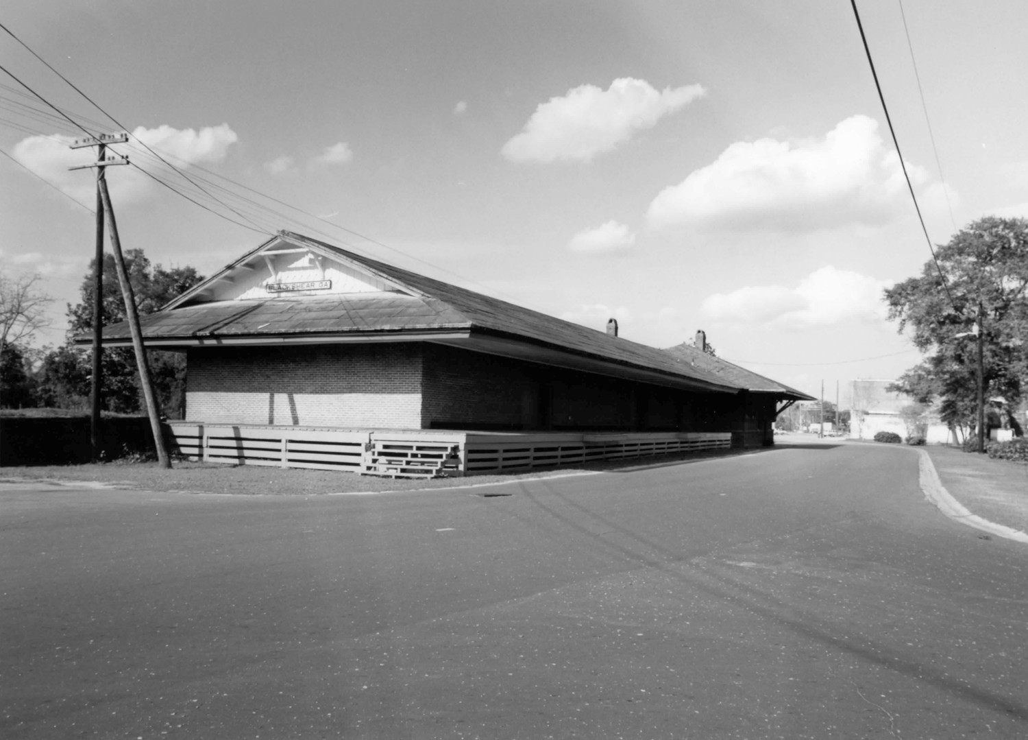 Blackshear Depot, Blackshear Georgia Side elevation showing freight platform (1997)