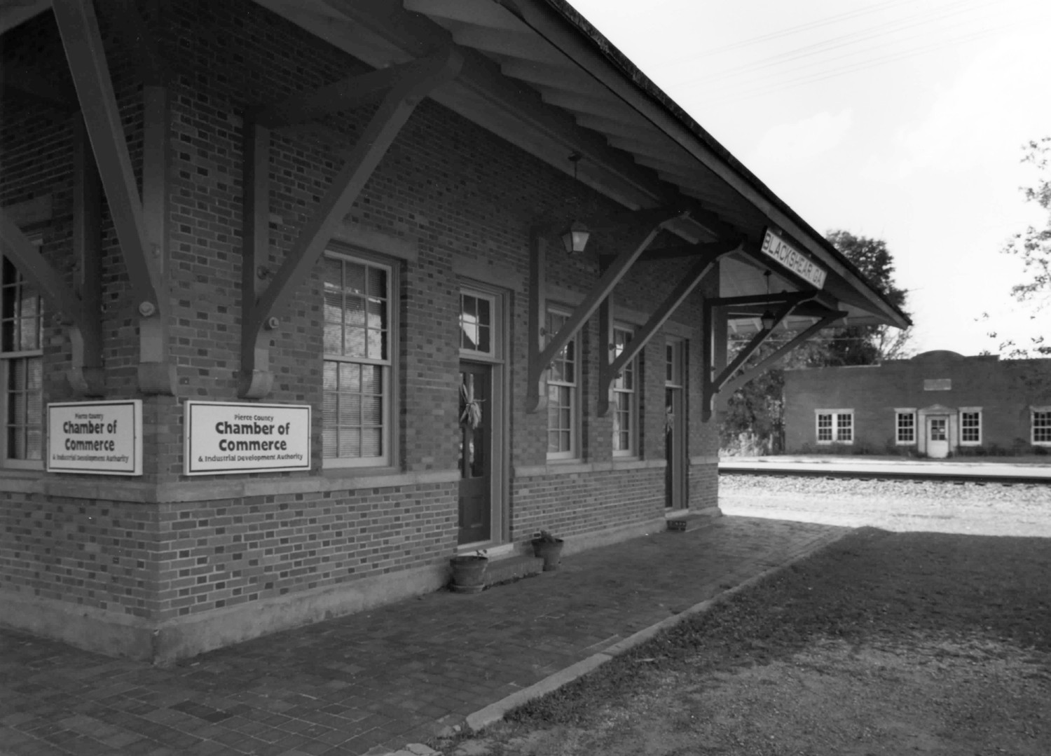 Blackshear Depot, Blackshear Georgia Side elevations showing passenger entrance (1997)